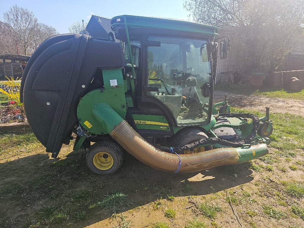 Tracteur de pelouse John Deere, Jardin & Terrasse, Enlèvement, Utilisé, Fonction de mulching, 120 cm ou plus