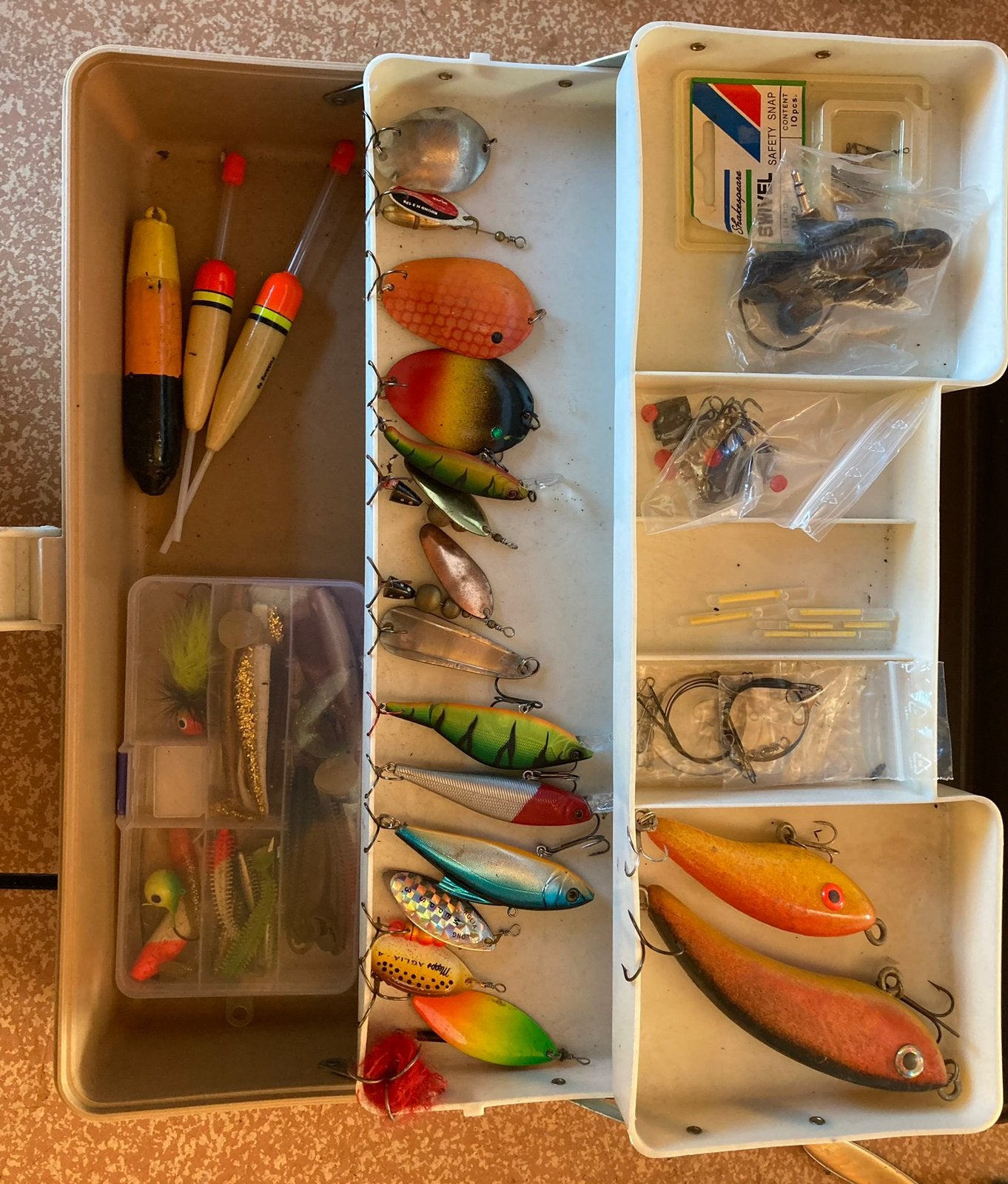 Kunstaas koffertje, Ophalen of Verzenden, Zo goed als nieuw, Complete set