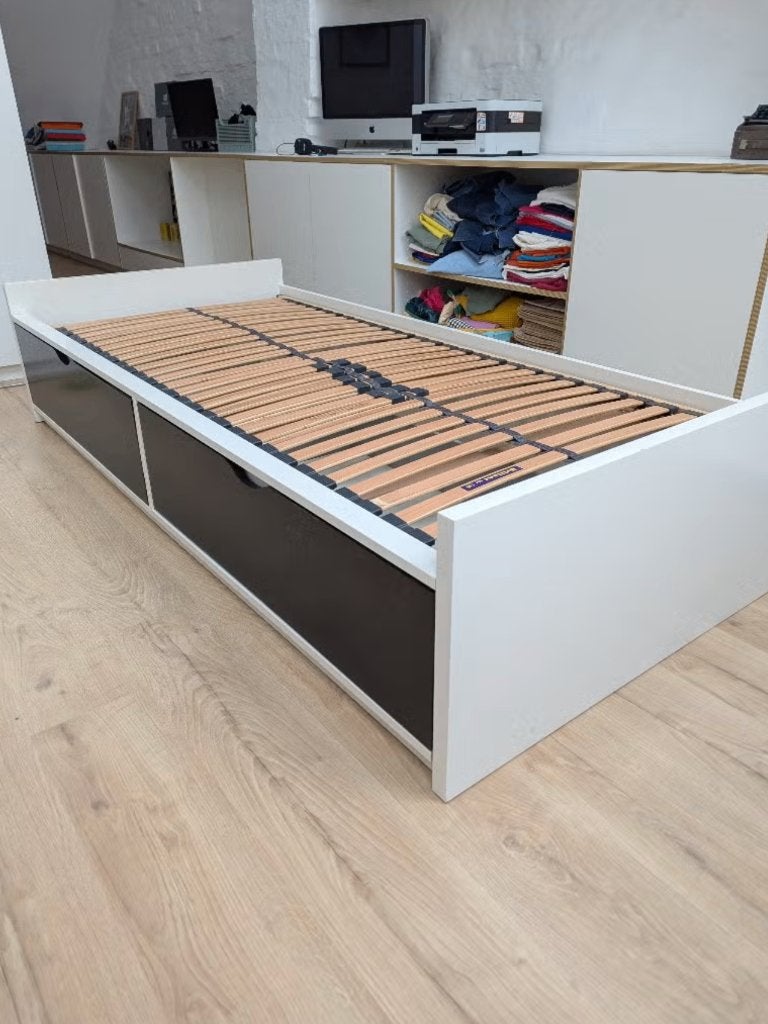 Eenpersoonsbed 90x200 met 2 lades, Ophalen, Gebruikt, 90 cm, Eenpersoons