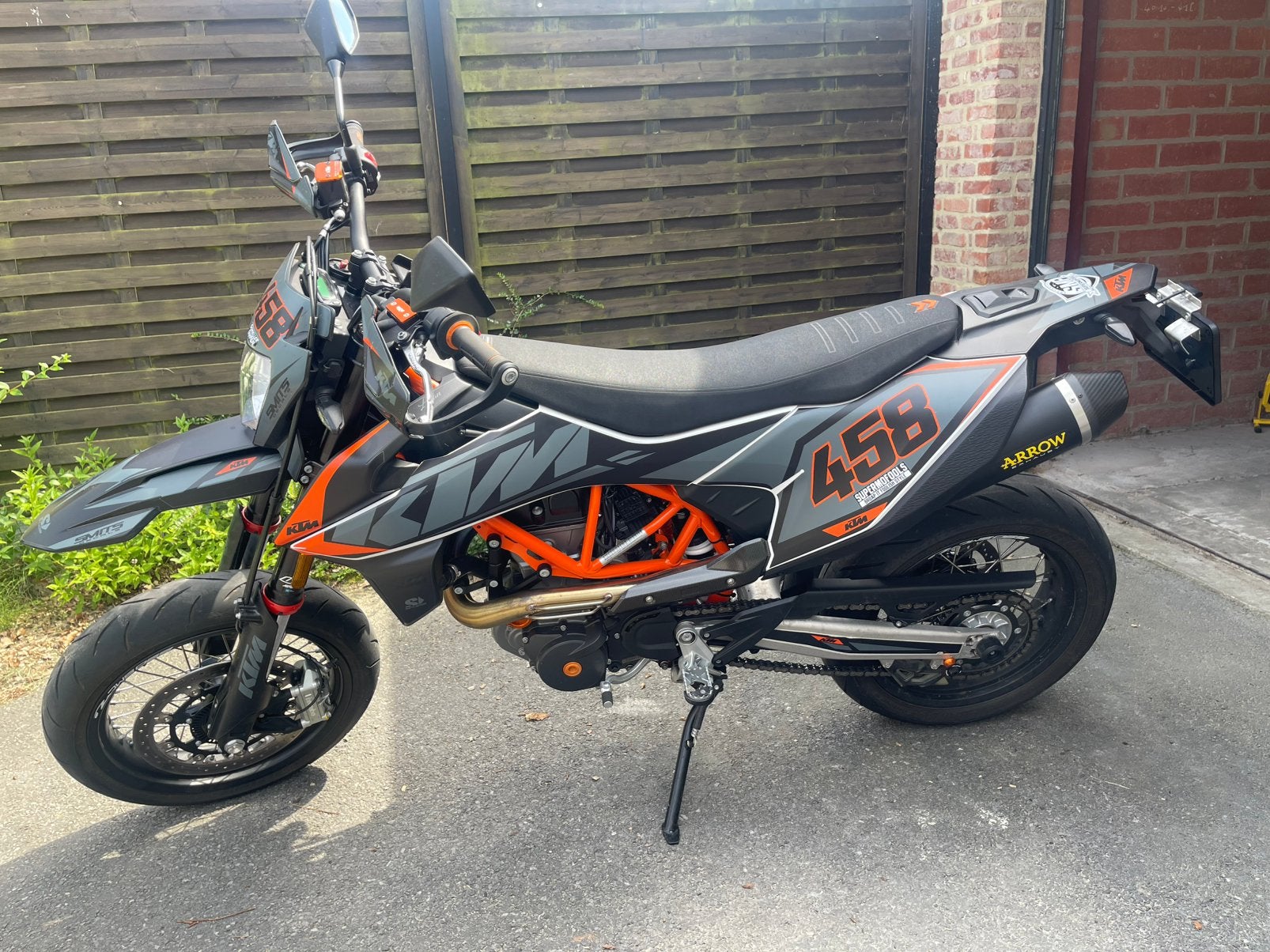 Ktm 690 smc r 2020, Motoren, 693 cc, Motorrijbewijs A, Gebruikt, Particulier