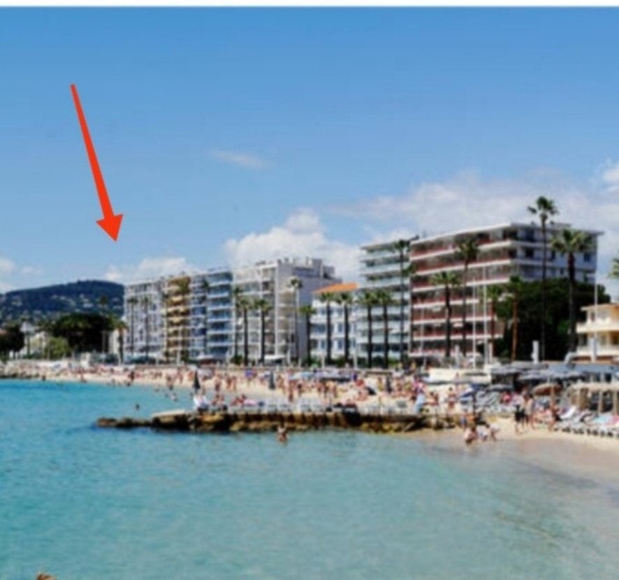 Antibes Juan les pins appartement face à la plage, Vakantie, Provence en Côte d'Azur, Airconditioning, Appartement, Aan zee