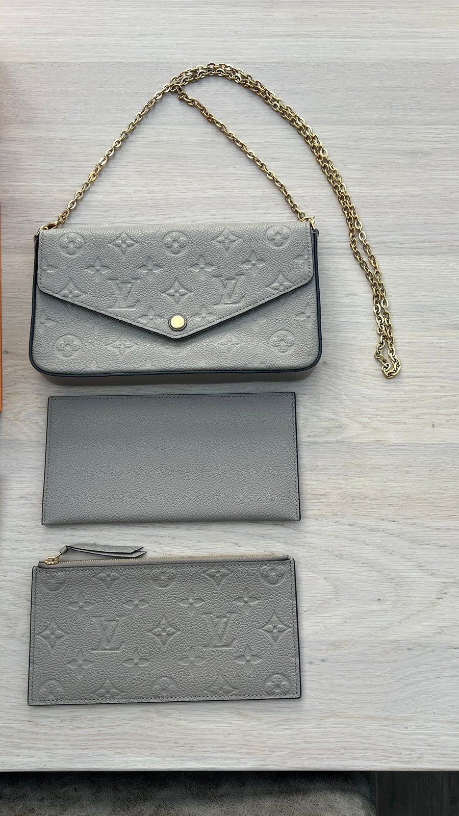 Louis Vuitton pochette felicie, Handtassen en Accessoires, Tassen | Damestassen, Ophalen, Zo goed als nieuw