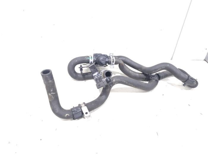 Extra waterpomp van een Lynk & Co 01, Gebruikt, -, Overige automerken, -