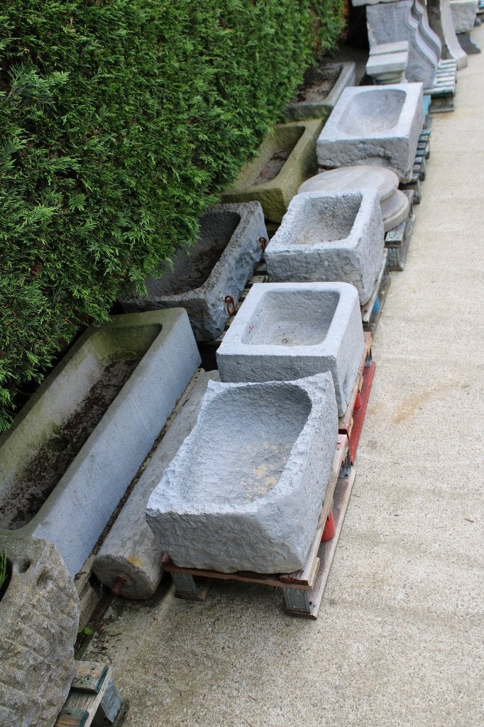blauwe stenen trog, plantenbak, goede keuze!!, Tuin en Terras, Ophalen, Steen, Gebruikt, Minder dan 30 cm