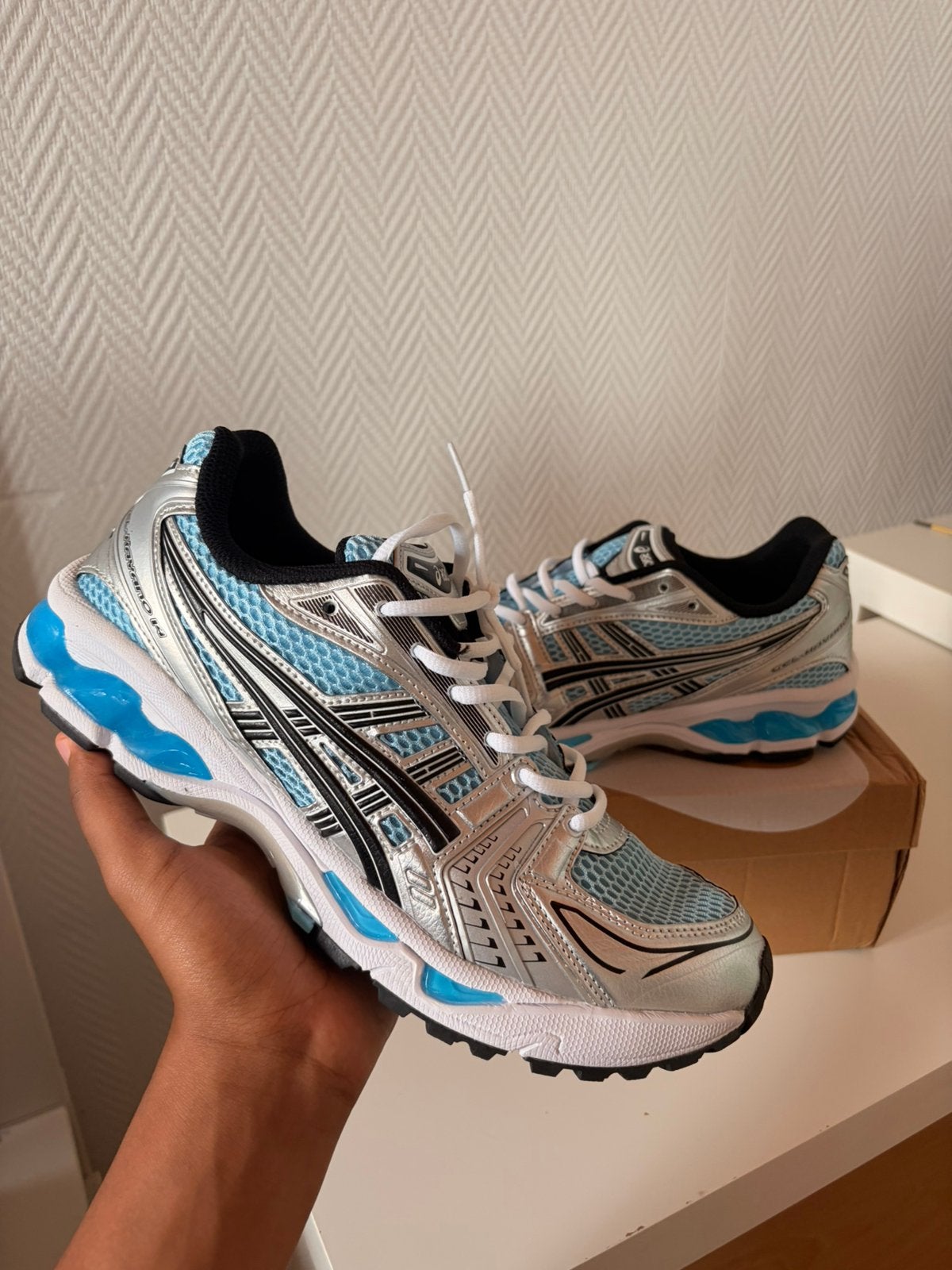 Asics kayano 14, Sports & Fitness, Enlèvement ou Envoi, Comme neuf, Asics