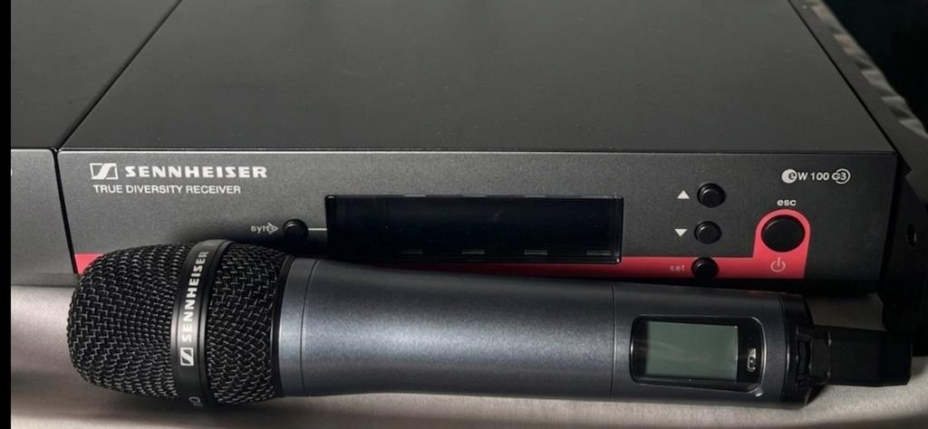 HF sennheiser ewG3 518-552mhz très peu servi, Enlèvement, Comme neuf