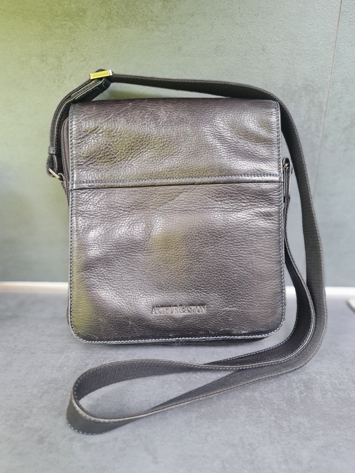 sacoche en cuir noir Arthur Aston pour homme, Enlèvement ou Envoi, Comme neuf, Noir, Cuir