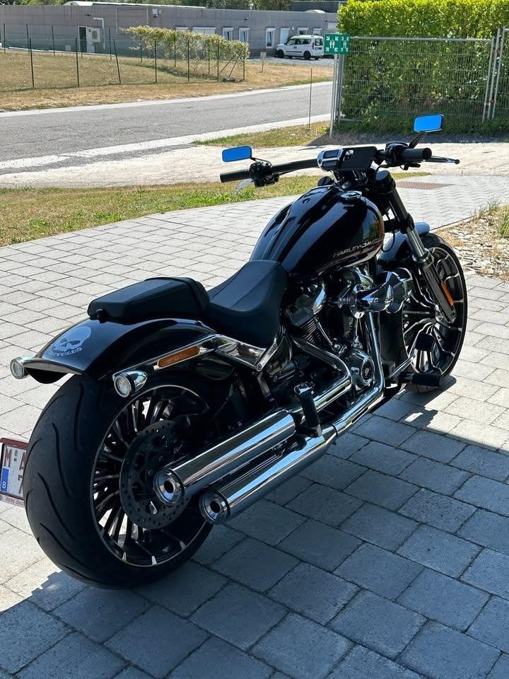 harley davidson breakout 117, Nieuw, ABS, Particulier, 1800 cc