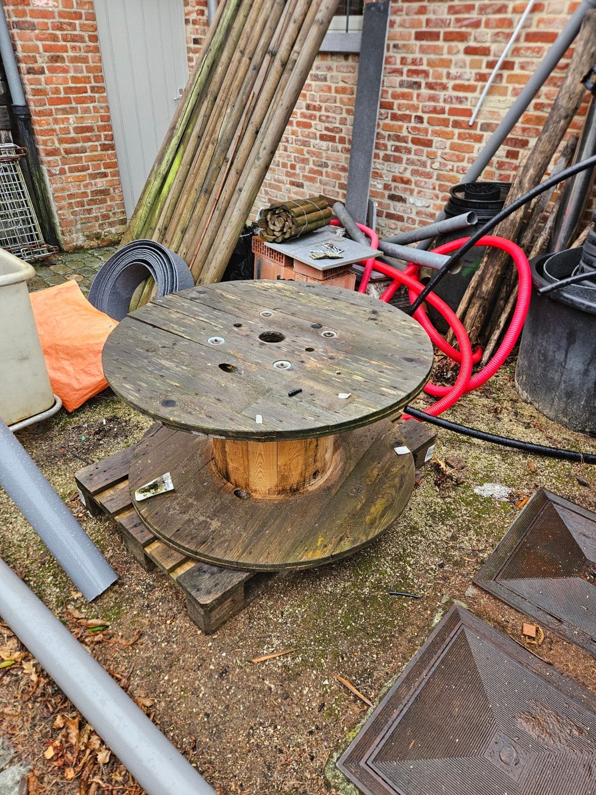 houten kabelhaspel, Ophalen