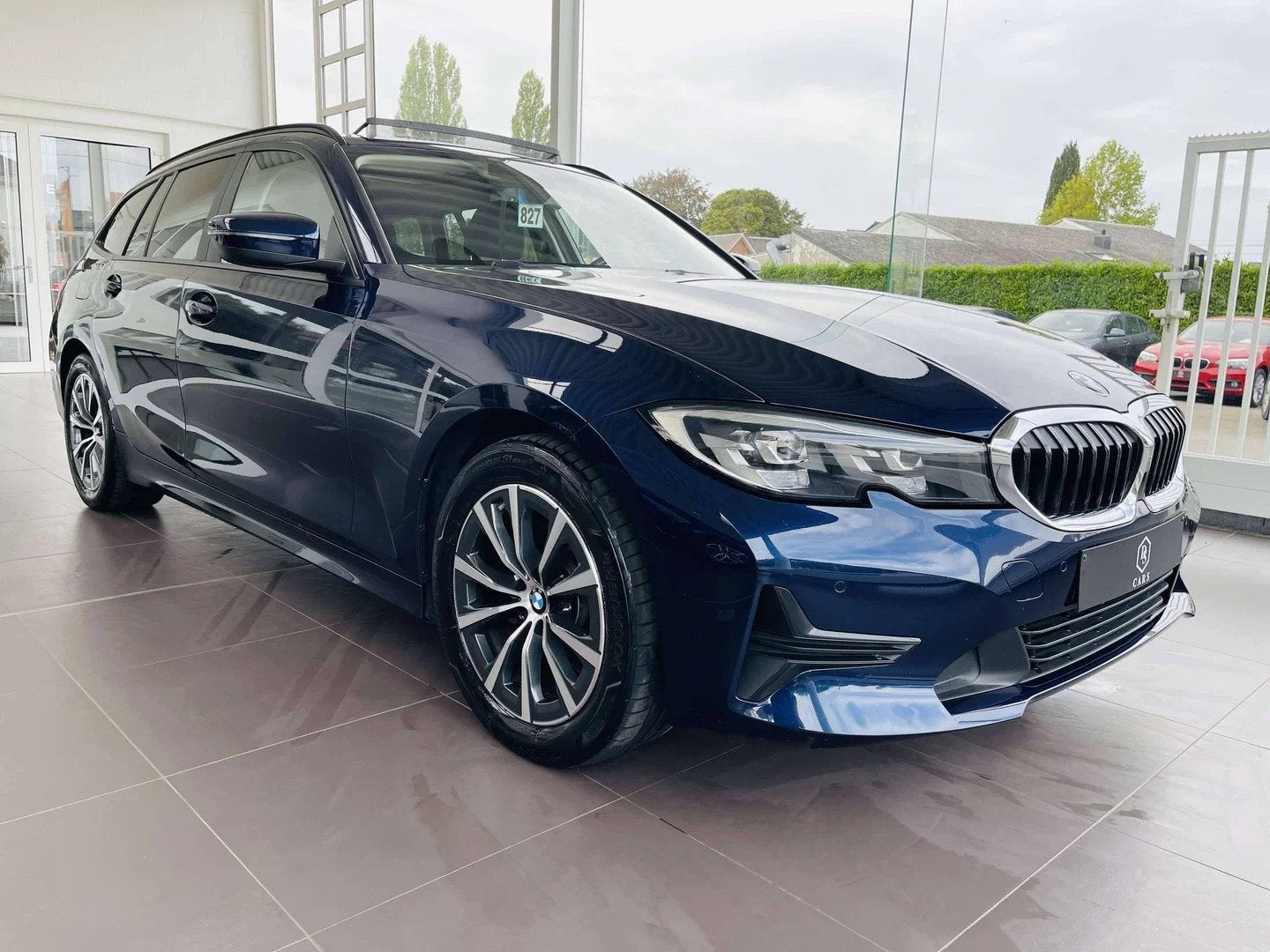 BMW 3 Serie 318 dA * GARANTIE + TOIT PANO + LED + GPS PRO +, Auto's, Automaat, Stof, 4 cilinders, Blauw