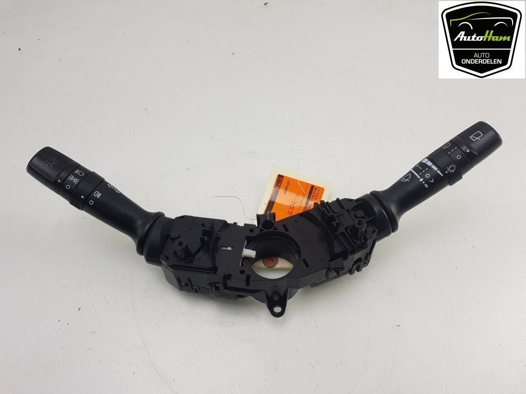 COMBINE COMMODO Kia Rio III (UB) (01-2011/12-2017), Utilisé, Kia