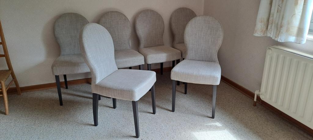 Ensemble de 6 chaises en bois recouvertes de tissu gris., Enlèvement, Gris, Bois