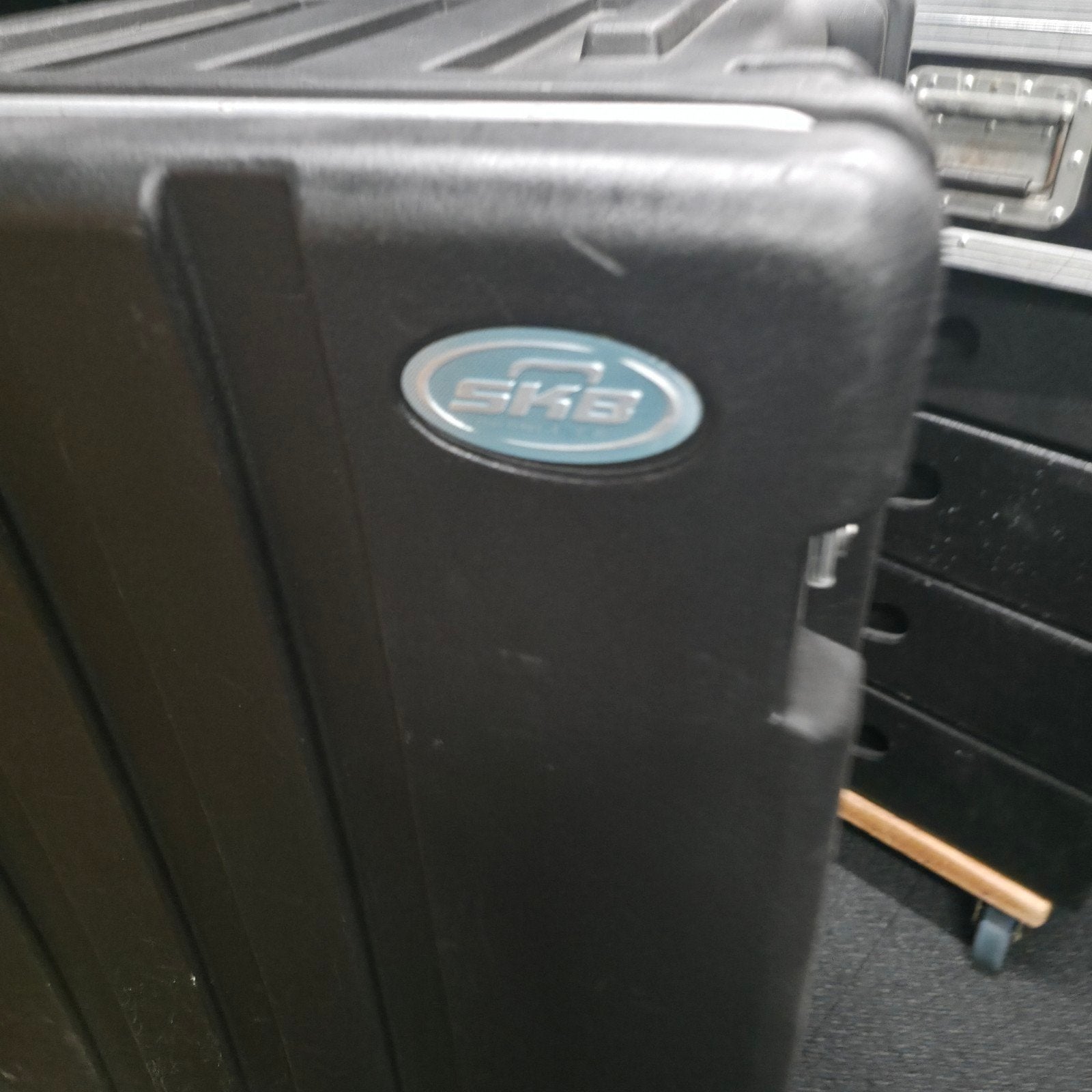 SKB ROTO flightcases 19 inch 10 - 12 HE, Muziek en Instrumenten, Ophalen of Verzenden, Flightcase