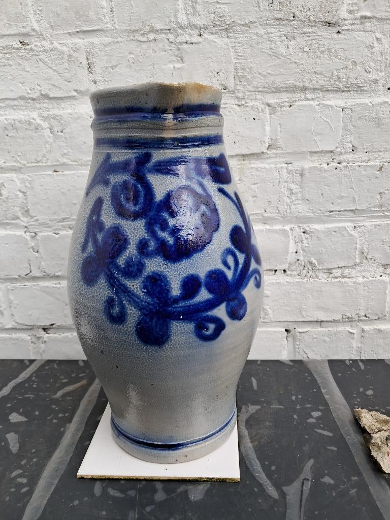 Grande cruche en grès bleu, Enlèvement ou Envoi