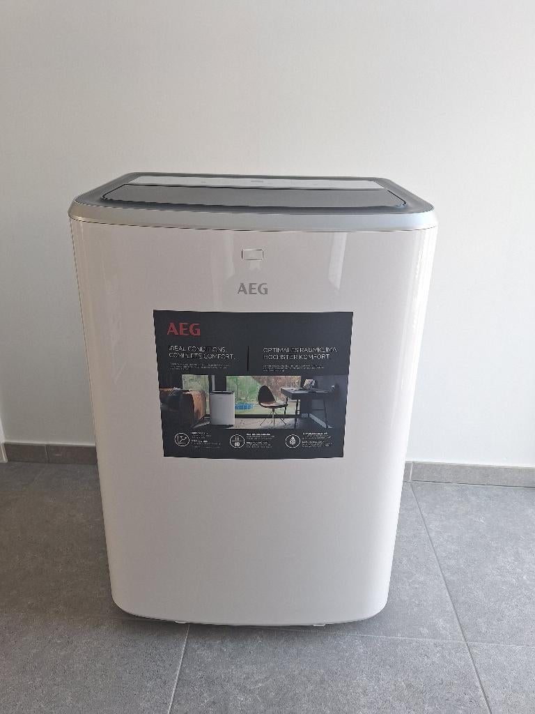 AEG Airco Air conditioner AXP34U338HW, Elektronische apparatuur, Airco's, Ophalen, Koelen en Ontvochtigen, Timer, 3 snelheden of meer