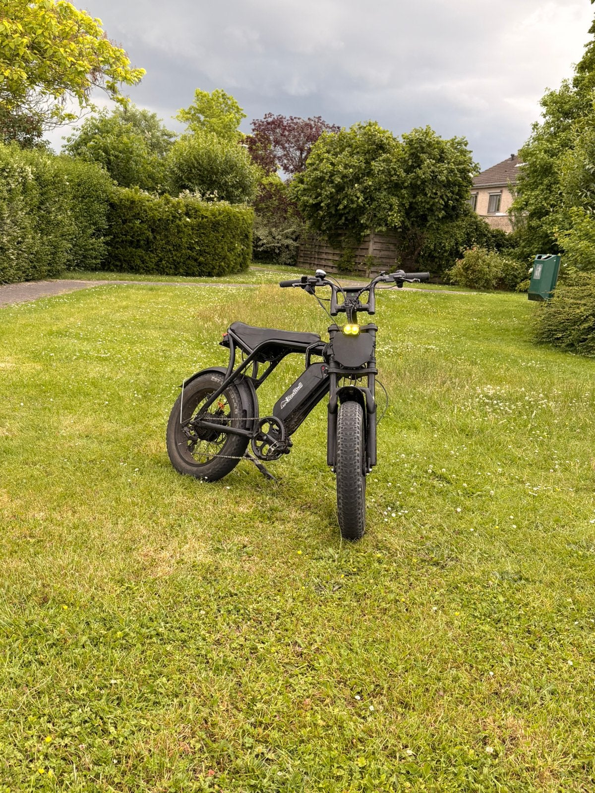 Fat bike v8 volledig ge mod, Ophalen, Zo goed als nieuw
