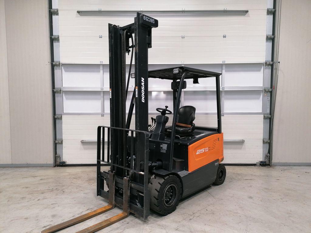 DOOSAN B25X-7, 2000 tot 3000 kg, Elektrisch, Heftruck, DOOSAN