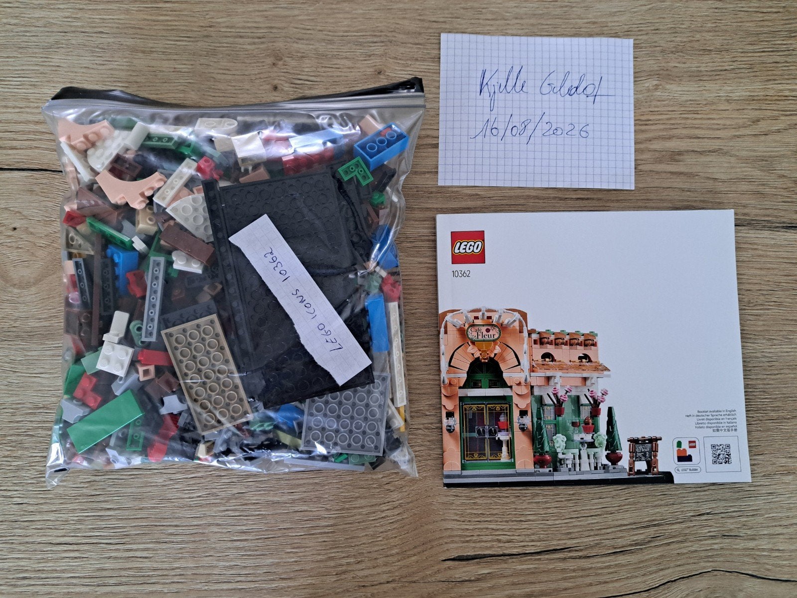 LEGO Icons 10362 French Café - eenmaal gebouwd, Lego, Ophalen of Verzenden, Zo goed als nieuw, Compleet
