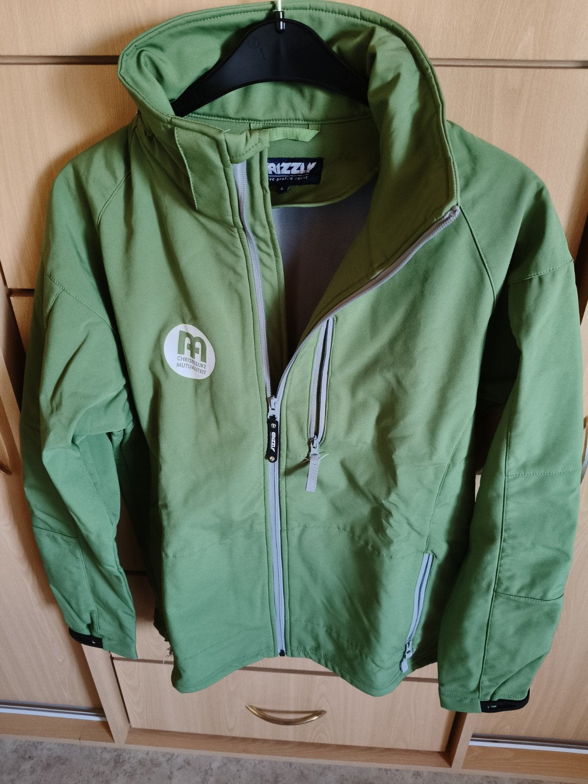 Groene jas met fleece heren, Vêtements | Hommes, Vêtements de sports d'hiver, Enlèvement