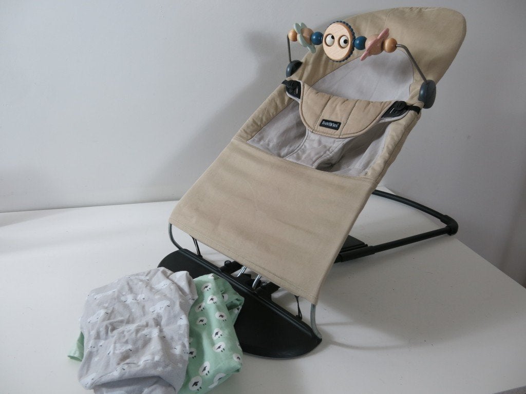 Wipper relax babybjorn + speelboog + extra overtrek, Ophalen of Verzenden, Gebruikt