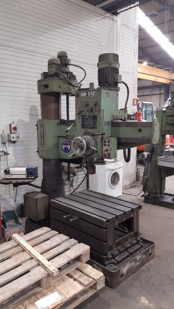 Zware Kolomboormachine infratirea, Ophalen