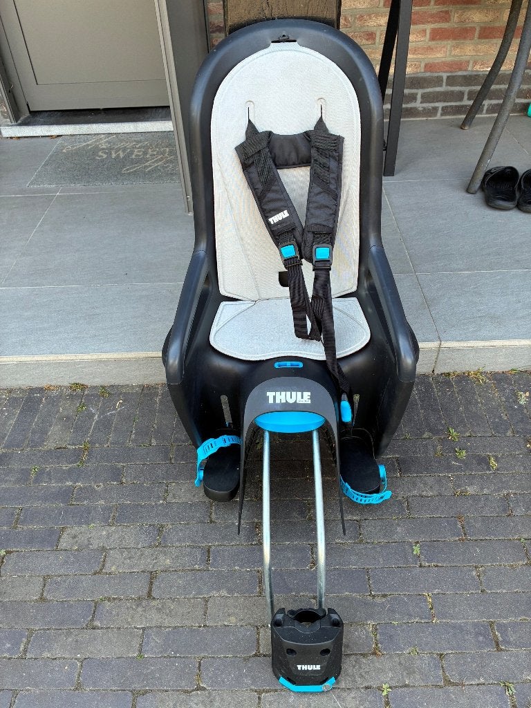TE KOOP: Fietsstoel Thule, Ophalen, Gebruikt