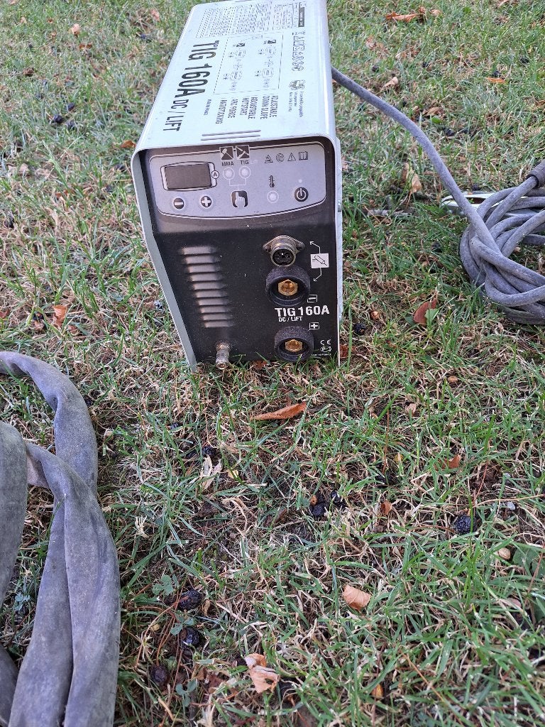 poste à souder TIG, Enlèvement, Utilisé, 150 à 250 ampères, Tig