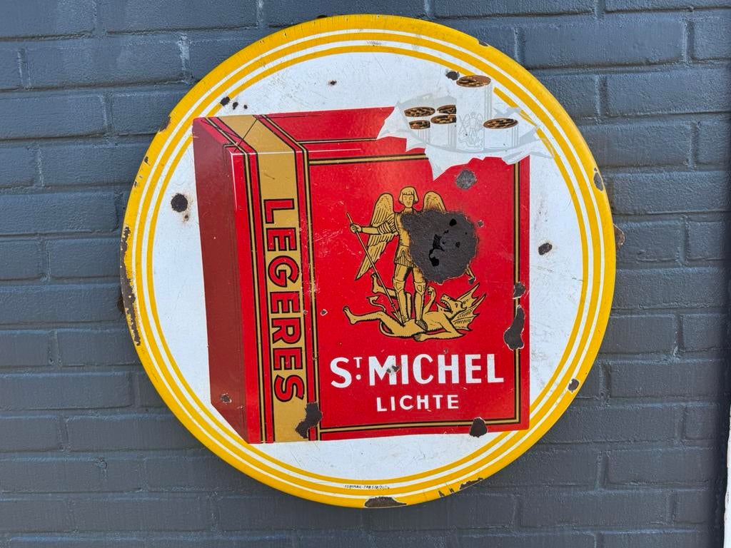 Panneau d'affichage en émail Saint-Michel, Enlèvement