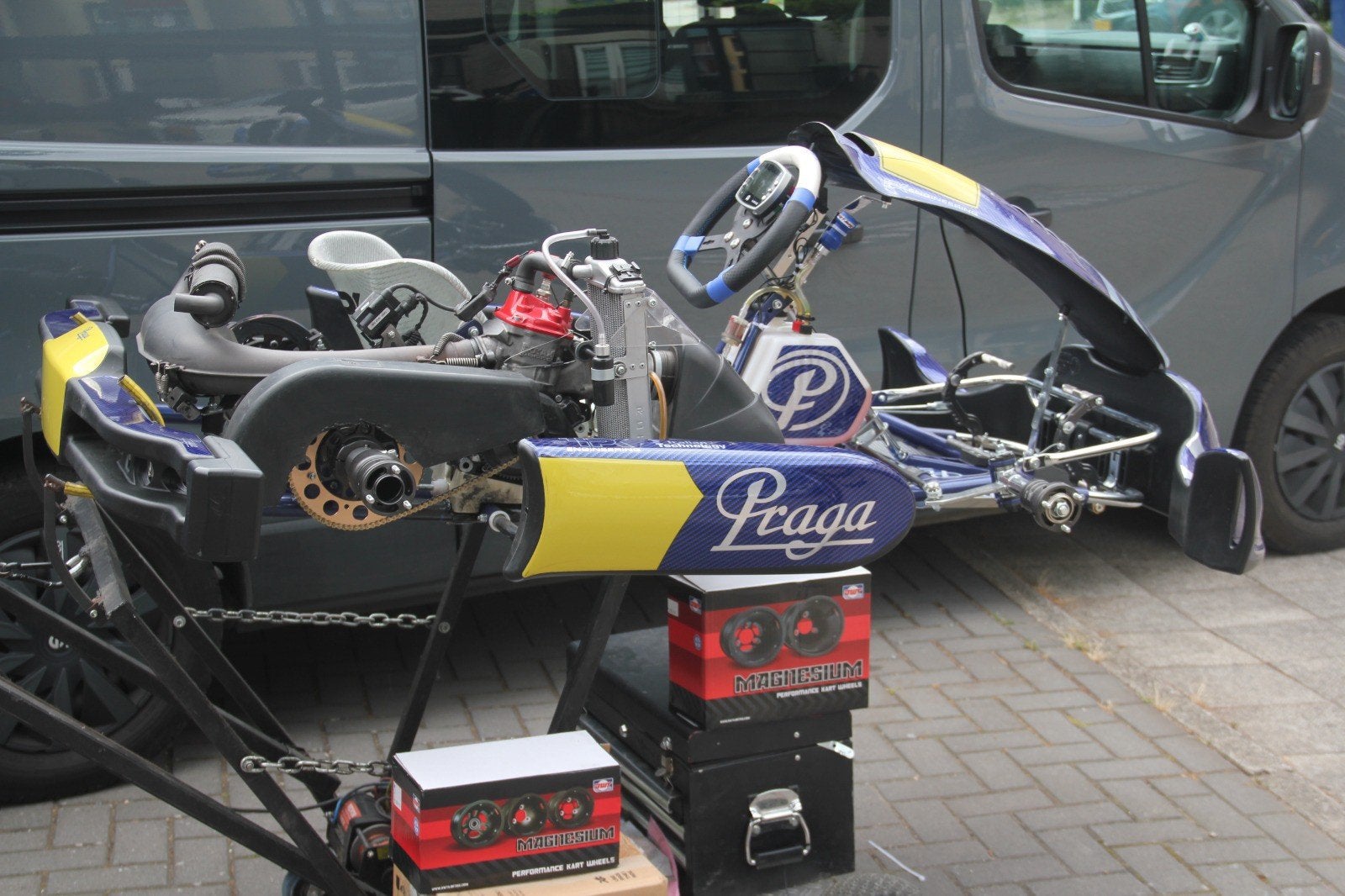 Rotax 125 jr MAX evo / Praga Fighter nieuw, Enlèvement ou Envoi, Neuf