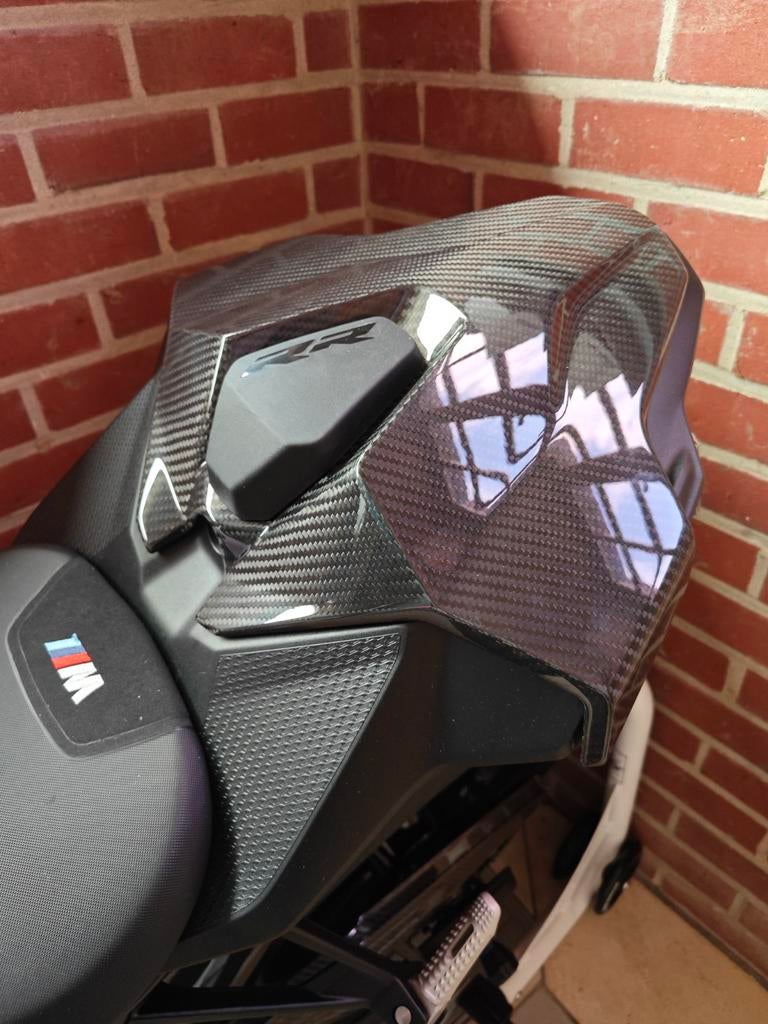 Couvre selle passager S1000RR carbone, Motoren, Ophalen