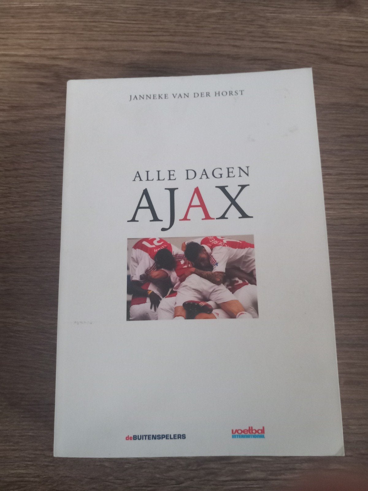 Réservez tous les jours Ajax Amsterdam Football Eredivisie P, Collections, Enlèvement ou Envoi, Comme neuf, Livre ou Revue