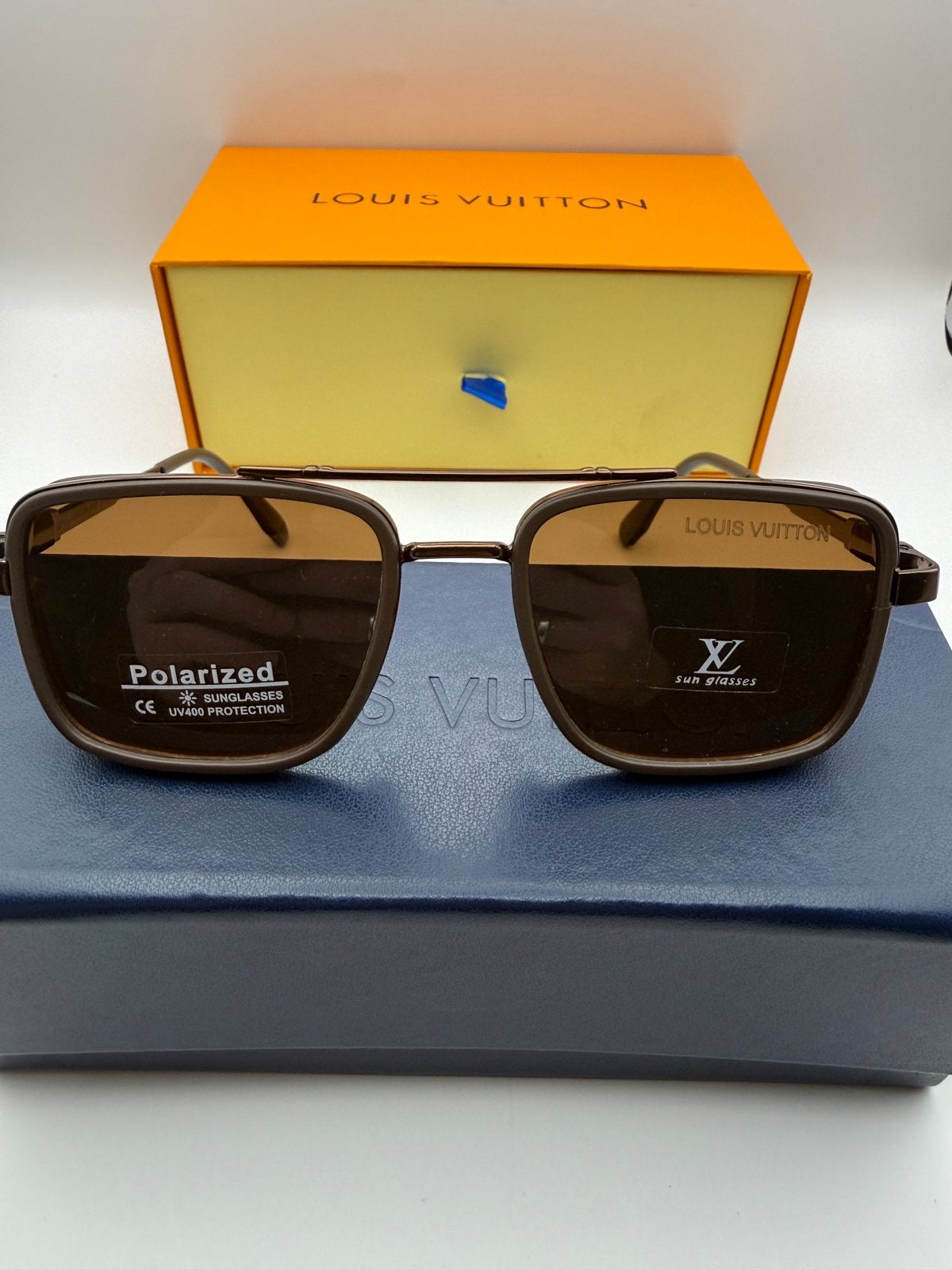 Lunettes de soleil LVV 40 euros 3 pour 100 euros, Enlèvement ou Envoi, Neuf, Lunettes de soleil