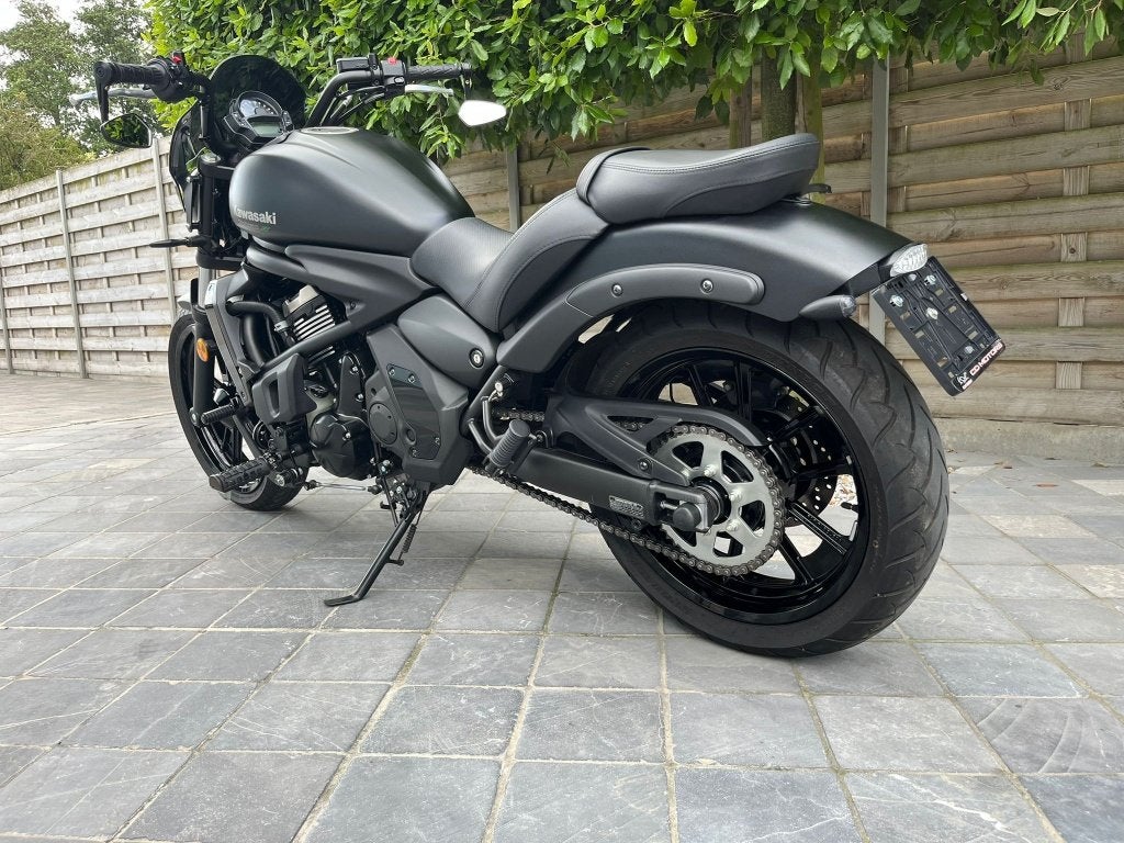 Kawasaki Vulcan **2100km**performance pakket** mat black**, Motoren, 2 cilinders, Nieuw, Bedrijf, Meer dan 35 kW