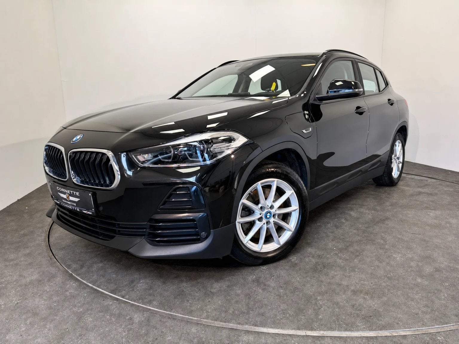 BMW Serie X X2 xDrive25e Shadowline, Auto's, Automaat, Parkeersensor, Zwart, Bedrijf