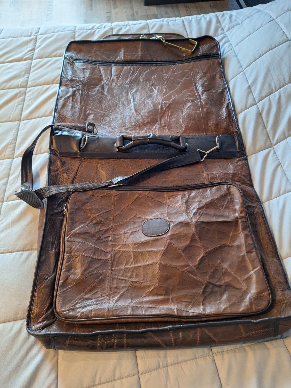 weekend tas, Ophalen