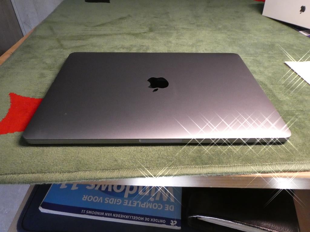 Apple MacBook Pro M1-2020 | 13.3" | Touch Bar, 1 TB of meer, 13 inch, Zo goed als nieuw, Azerty