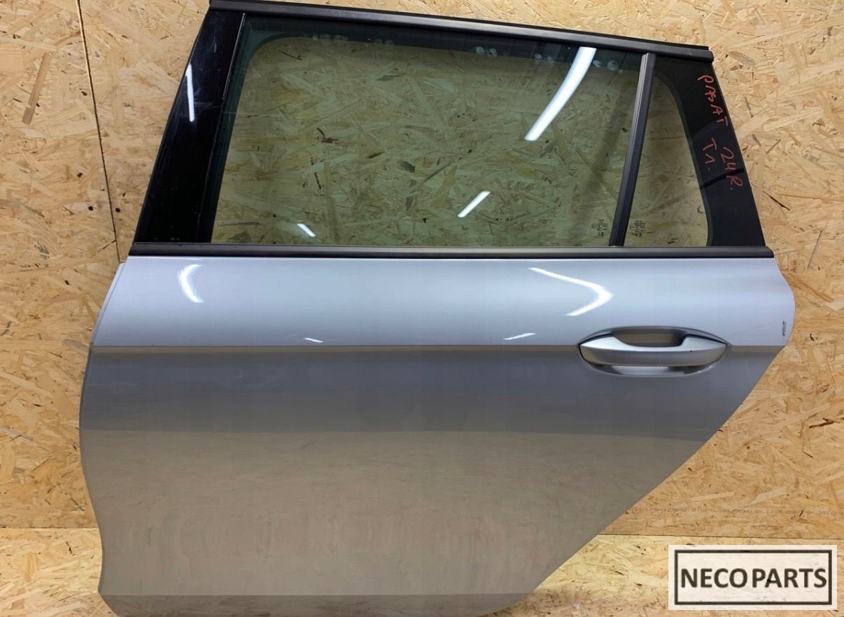 VW PASSAT B9 PORTIER DEUR ACHTER LINKS ALLES LEVERBAAR!!!, Autos : Pièces & Accessoires, Arrière, Volkswagen, -, Haillon arrière