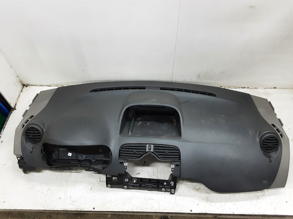 DASHBOARD Renault Kangoo / Grand Kangoo (KW) (01-2008/-), Gebruikt, Renault, Peter-Huppertz-Straße 5
51063  Köln, DE, Dialog.deutschland@renault.de