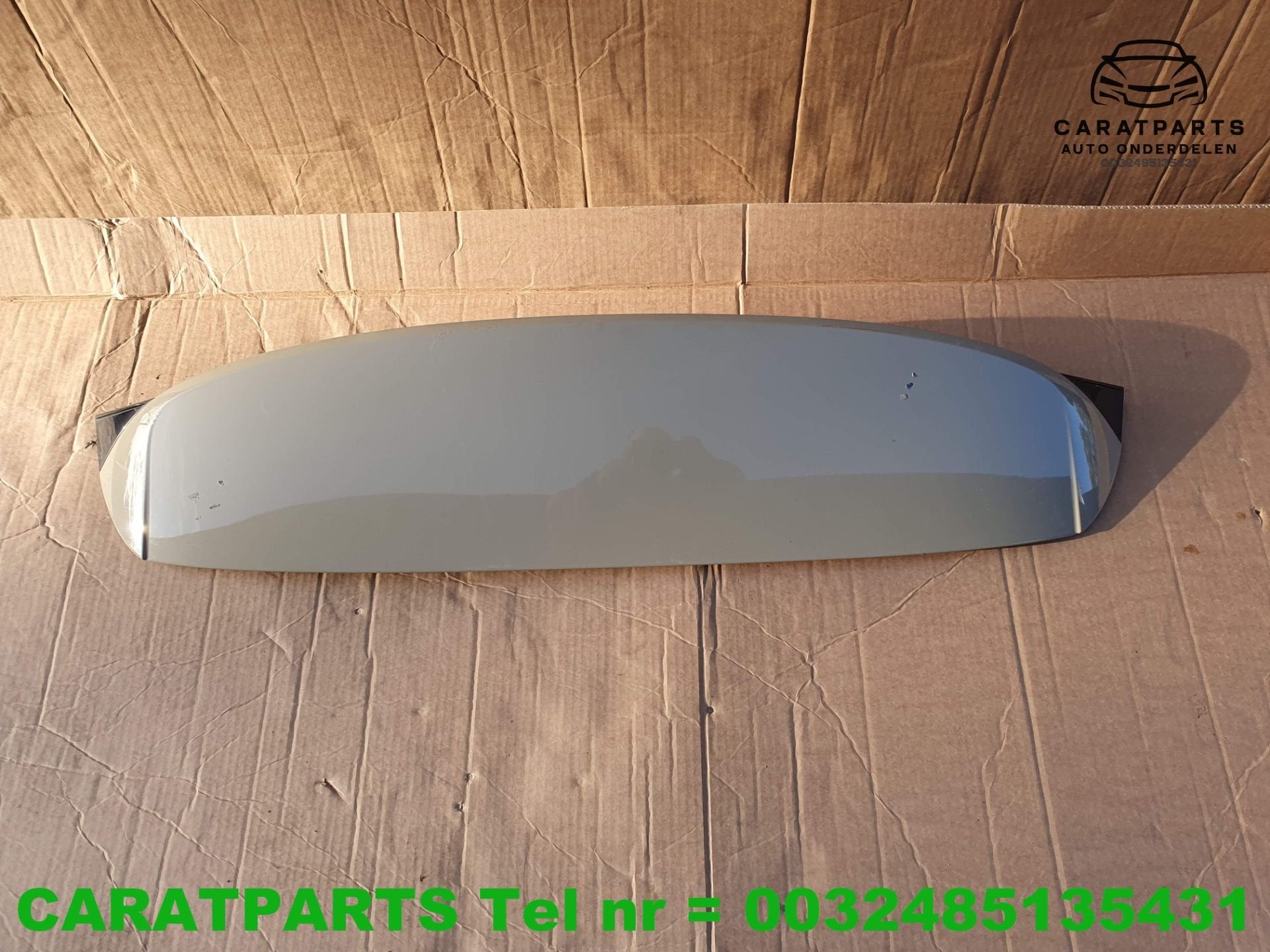 8V3827933B A3 aileron arri re A3 aileron arri re a3 8v, AUDI AG, Auto-Union-Strasse 1
85045  Ingolstadt, DE, Audi, Utilisé
