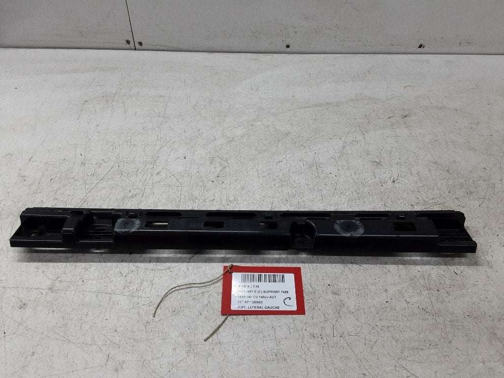 GARNITURE SEUIL DE PORTE BMW X2 (F39) (7426449), Mevr. I. Hauben, Utilisé, BMW, Rue de l'Espoir 34 34
4030  GRIVEGNÉE, BE