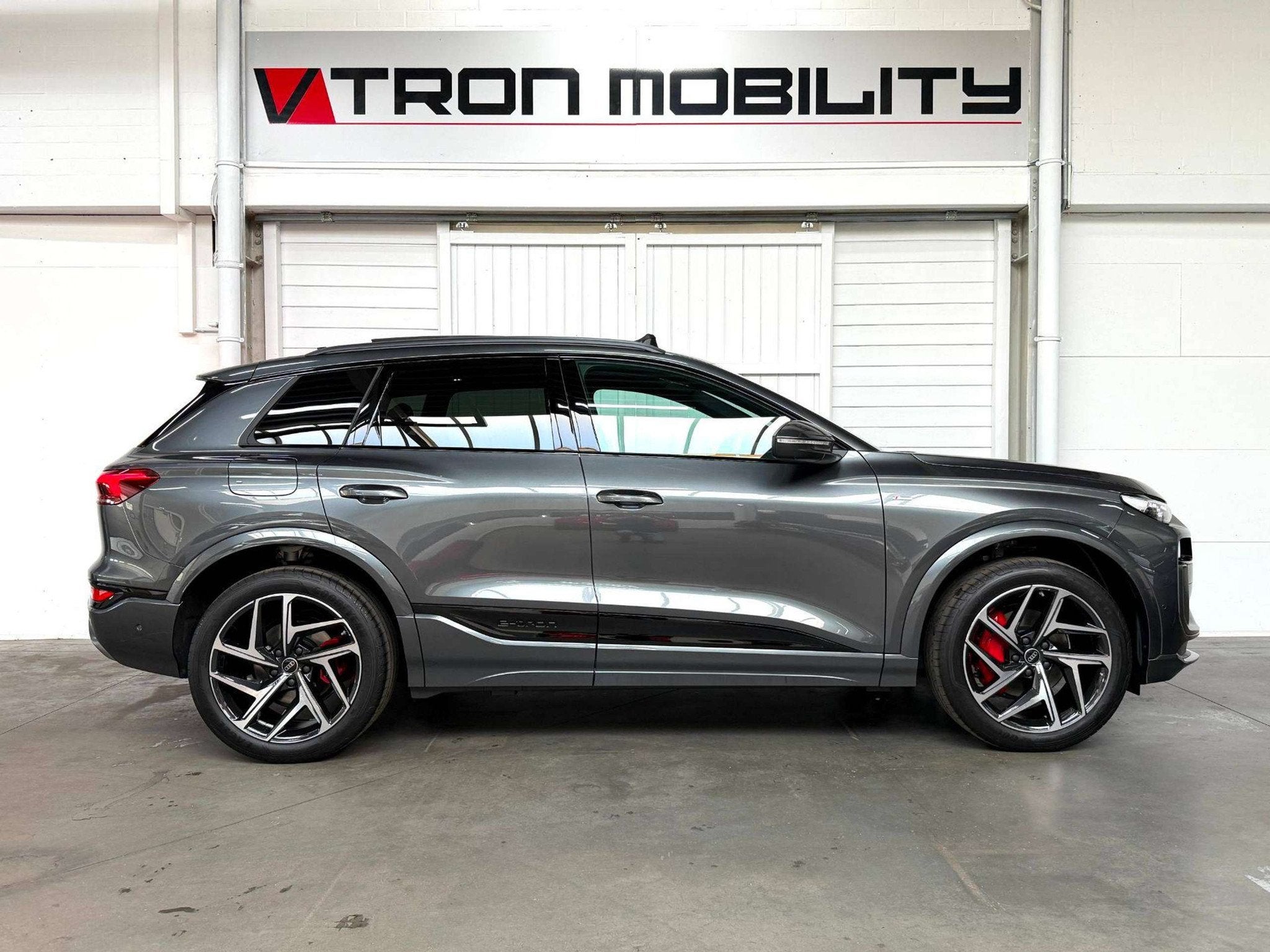 Audi Q6 e-tron Q6 e-Tron 100kWh Performance S-Line Edition P, Autos, Neuf, Argent ou Gris, Achat, 306 ch