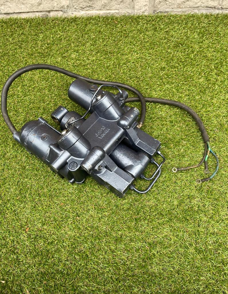 Powertrim, Watersport en Boten, Ophalen, Gebruikt, Motor en Techniek