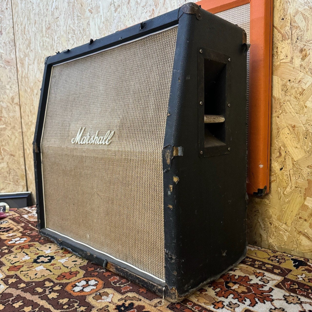 Gezocht: 60's slanted Marshall Basketweave 4x12, Enlèvement ou Envoi, Utilisé, Guitare, 50 à 100 watts