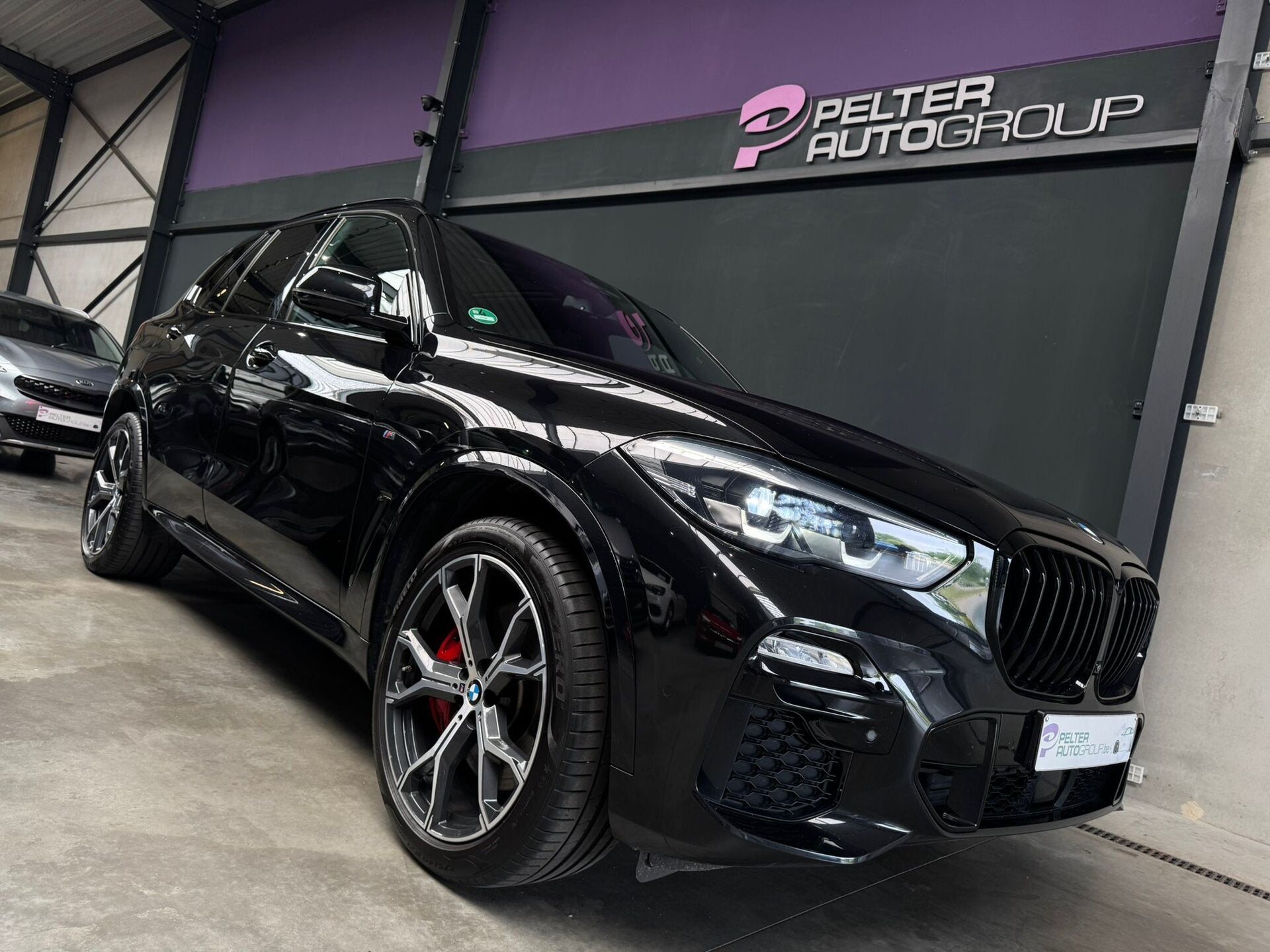 BMW X5 xDrive45e M Pack Plug-In Hybrid Pano Dak Camera FULL!, 0 min, 0 kg, Zwart, https://public.car-pass.be/vhr/b83ae02c-62da-4ae9-886a-6c9c336d0d2a