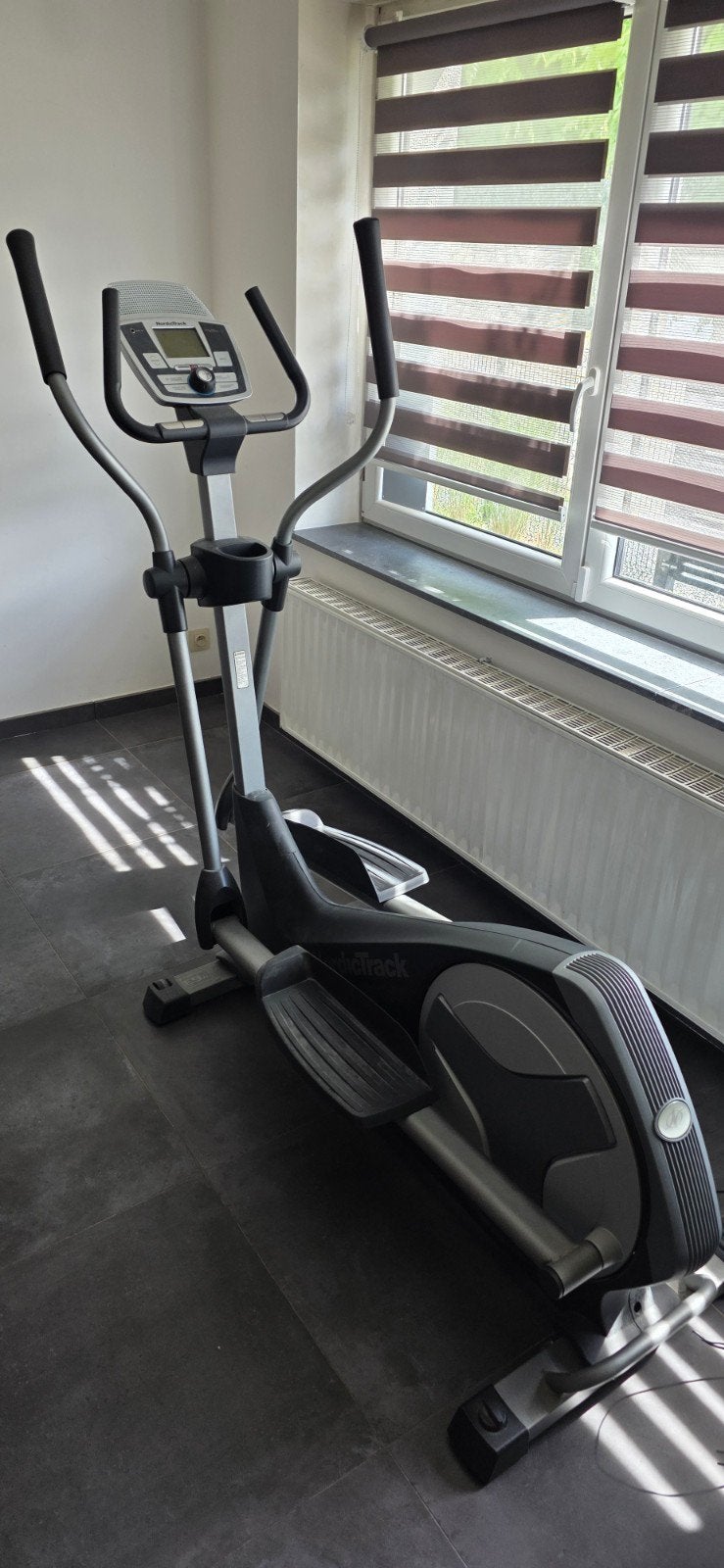 Velo elyptique Nordictrack E9ZL, Sports & Fitness, Enlèvement