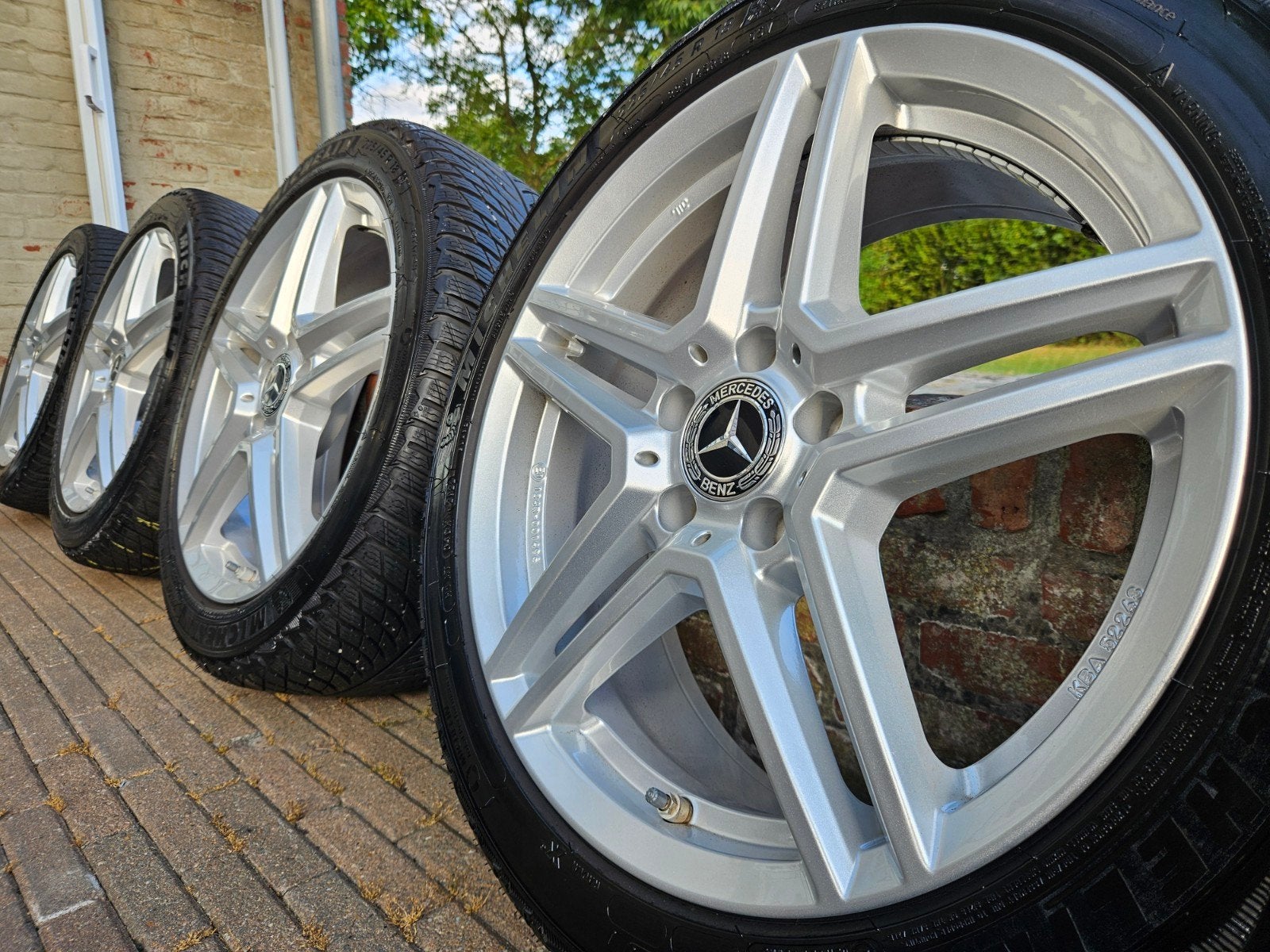 18" Mercedes A B CLA Class W117 W247 C118 kit hiver 7,5mm, Pneus et Jantes, Pneus hiver, Enlèvement ou Envoi, Véhicule de tourisme
