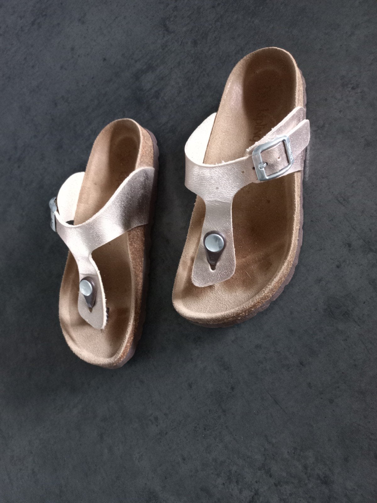 teenslippers kipling maat 33, Ophalen, Gebruikt, Kipling, Meisje