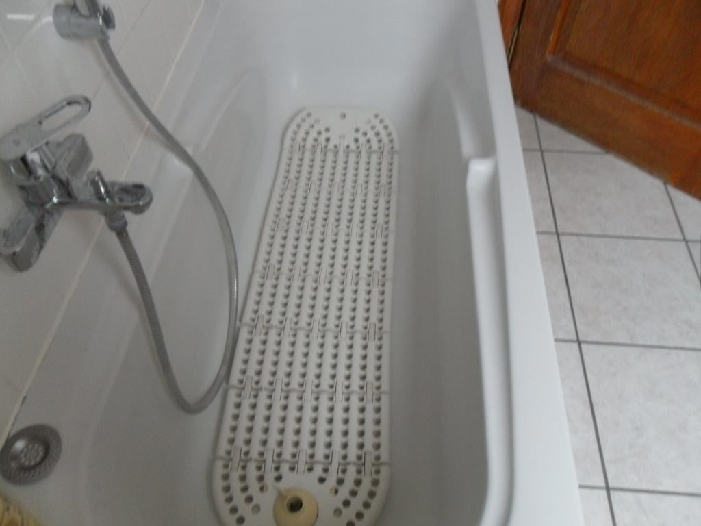 SPA Bain à bulles BIOLUX pour baignoire Bain bouillonnant, Enlèvement, Comme neuf, Soins du corps