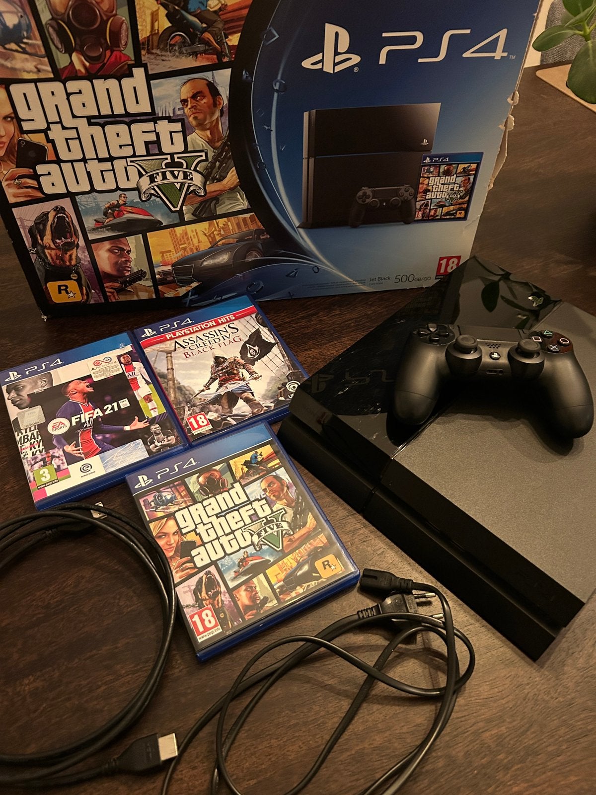 PlayStation 4 500GB met controller en 3 games, Ophalen, Zo goed als nieuw, Met 1 controller, Original