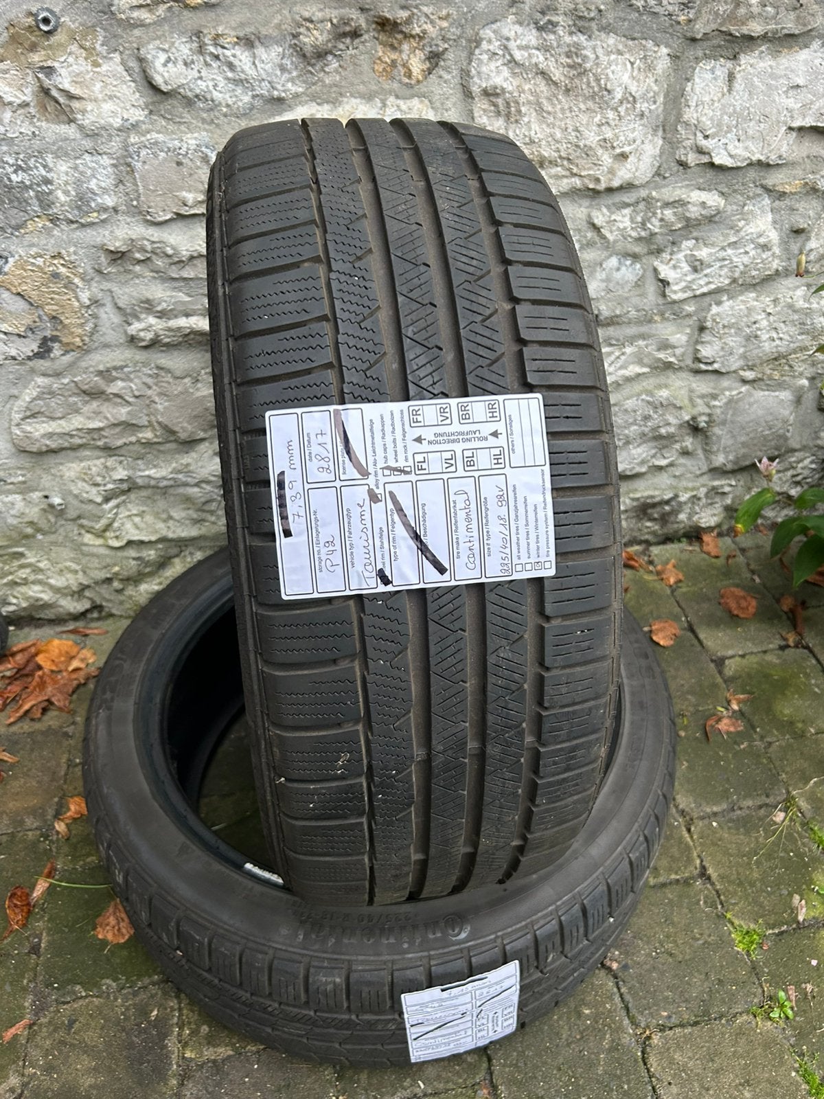2 pneus hiver continental 225/40/18.92V, Pneus hiver, Véhicule de tourisme, Enlèvement, Utilisé